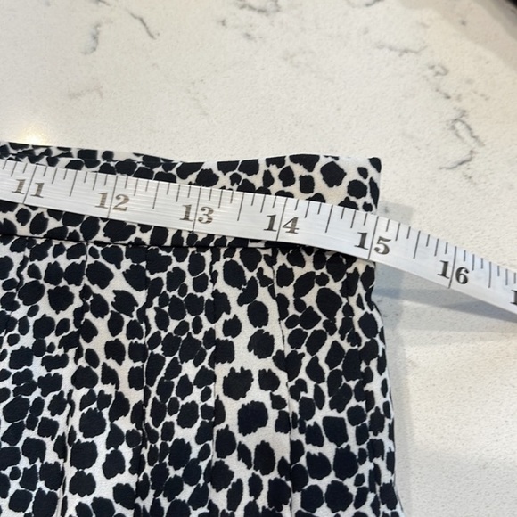 Brooks Brothers - Crepe Pleated Neutral Spotted Print Midi Skirt - Picture 7 of 9